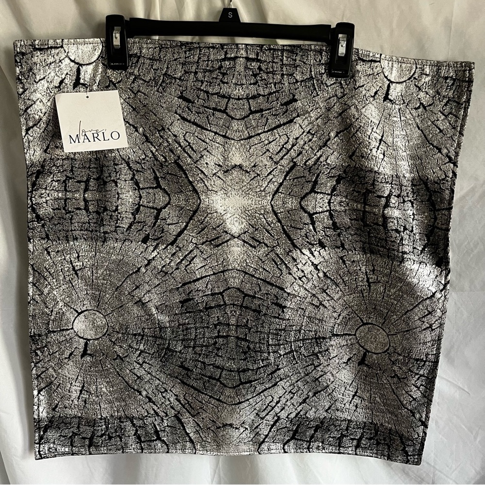 love, MARLO Metallic Jacquard Pillow Sham